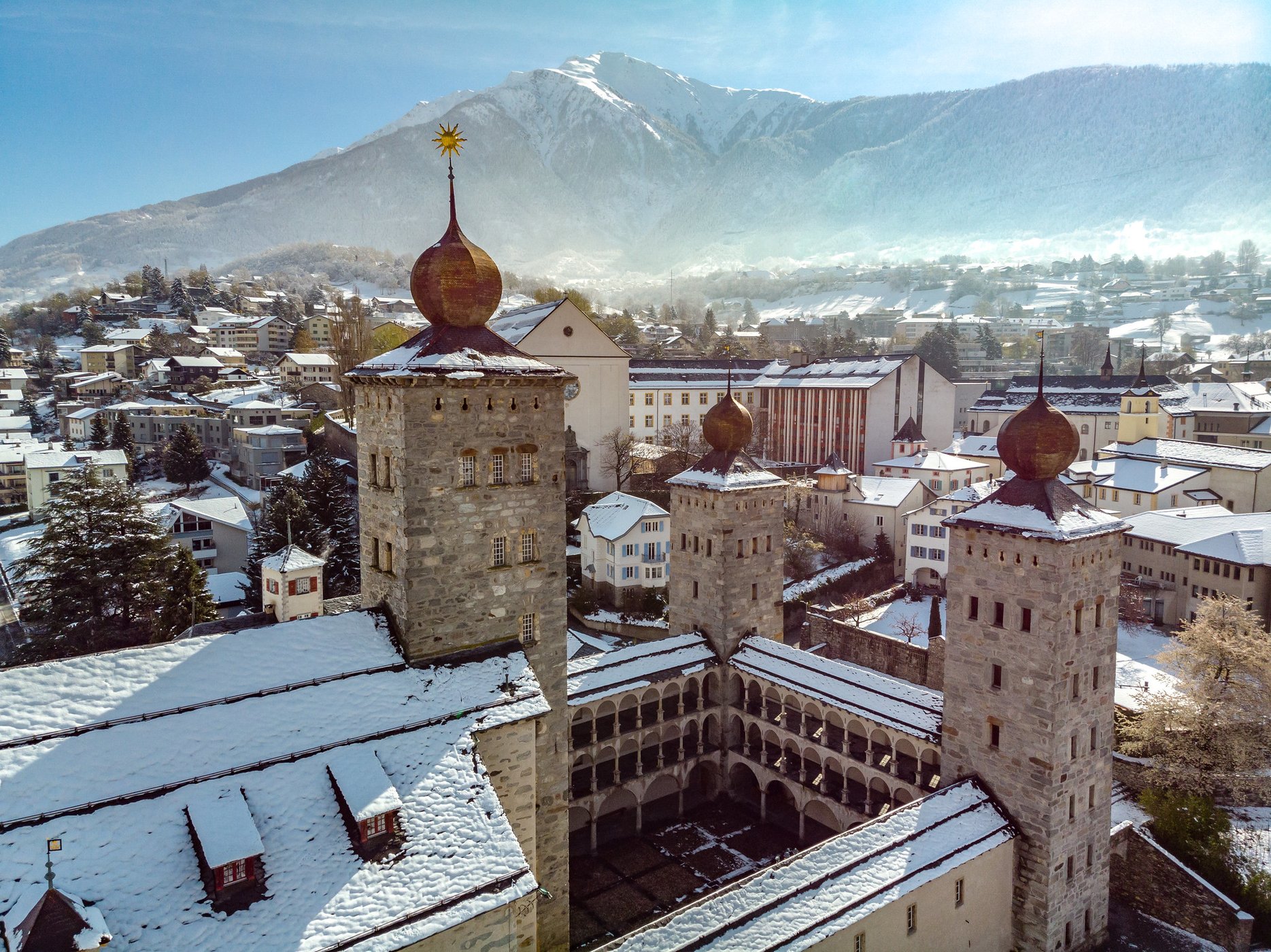 Stockalperschloss_winter_1